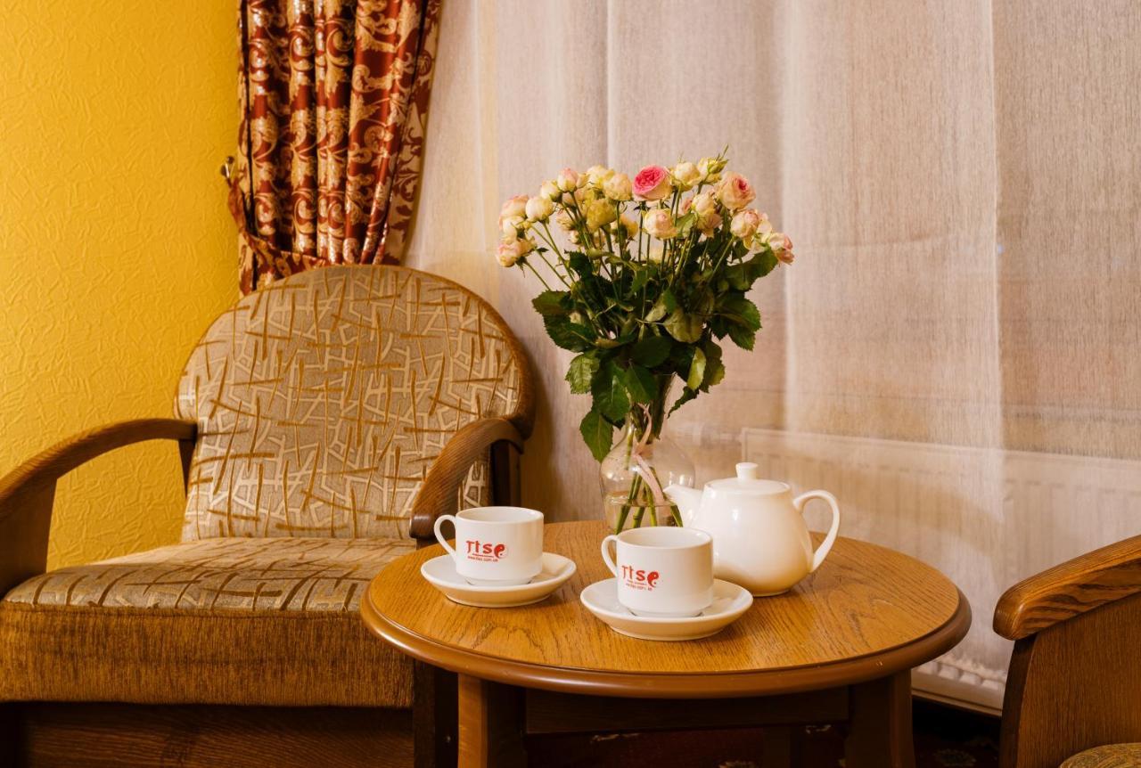 Tiso Apart Hotel Kiev Extérieur photo