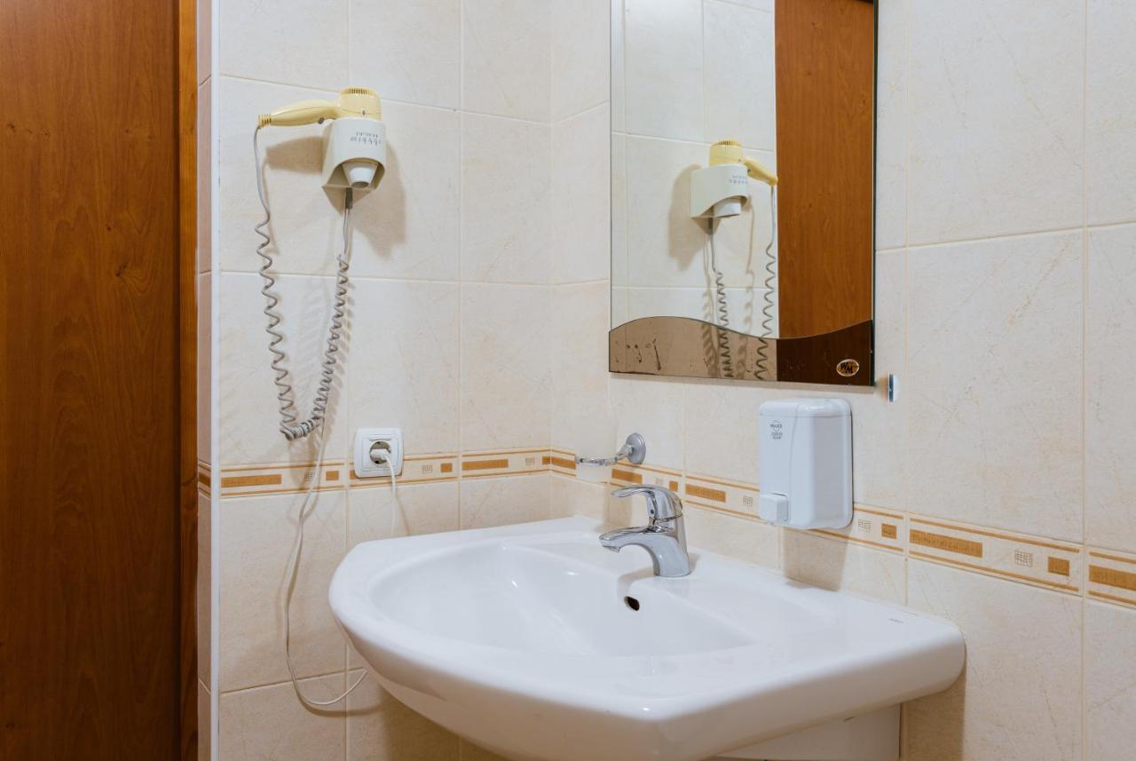 Tiso Apart Hotel Kiev Extérieur photo